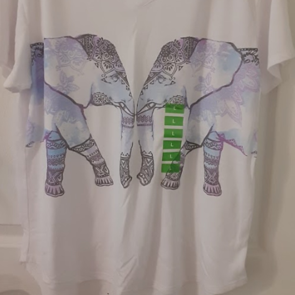 Elephant T-Shirt Size Large